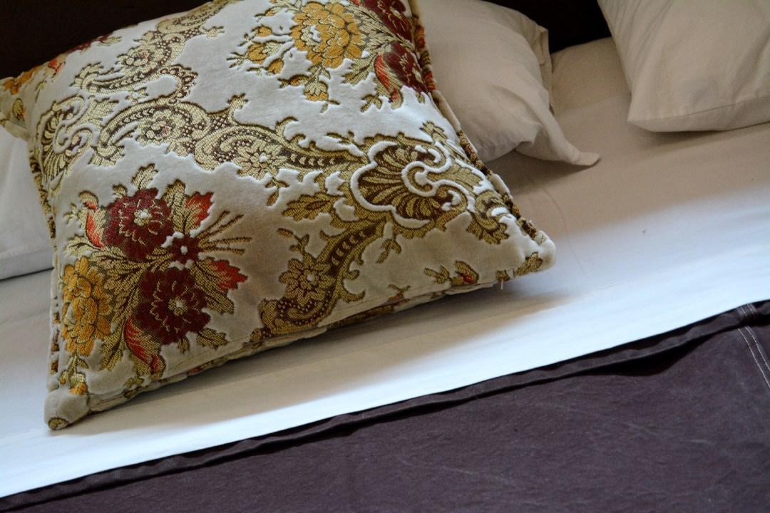 Camera marimoniale C dettagli